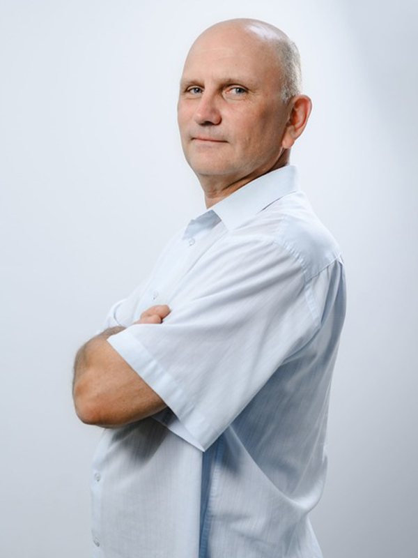 Олег Малыхин