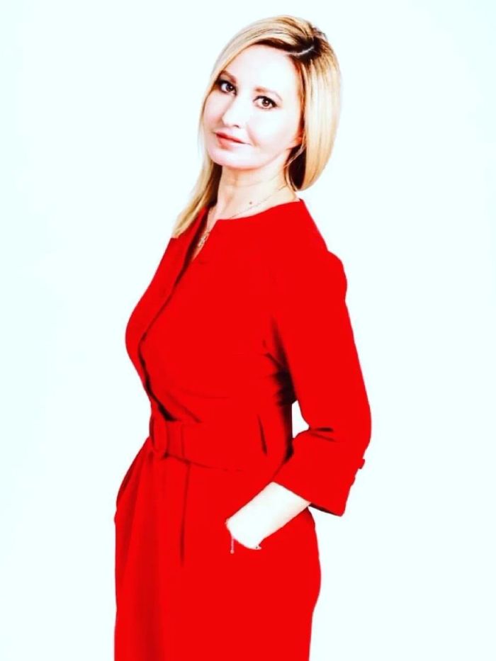 АКСЕНОВА Анжелика Александровна